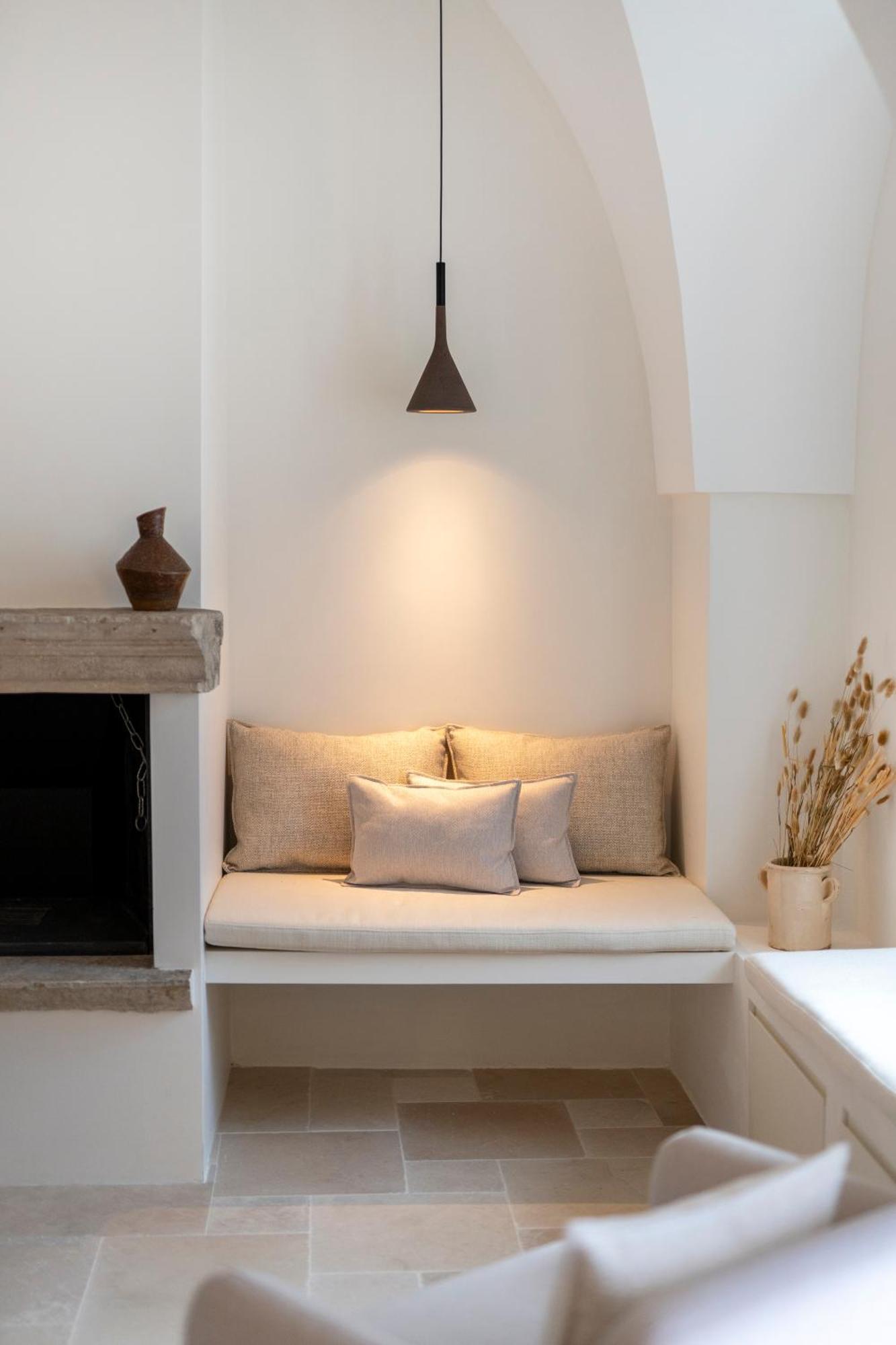 Casa U Burie, Casa Design Con Terrazza Panoramica E Jacuzzi Cisternino Exterior foto