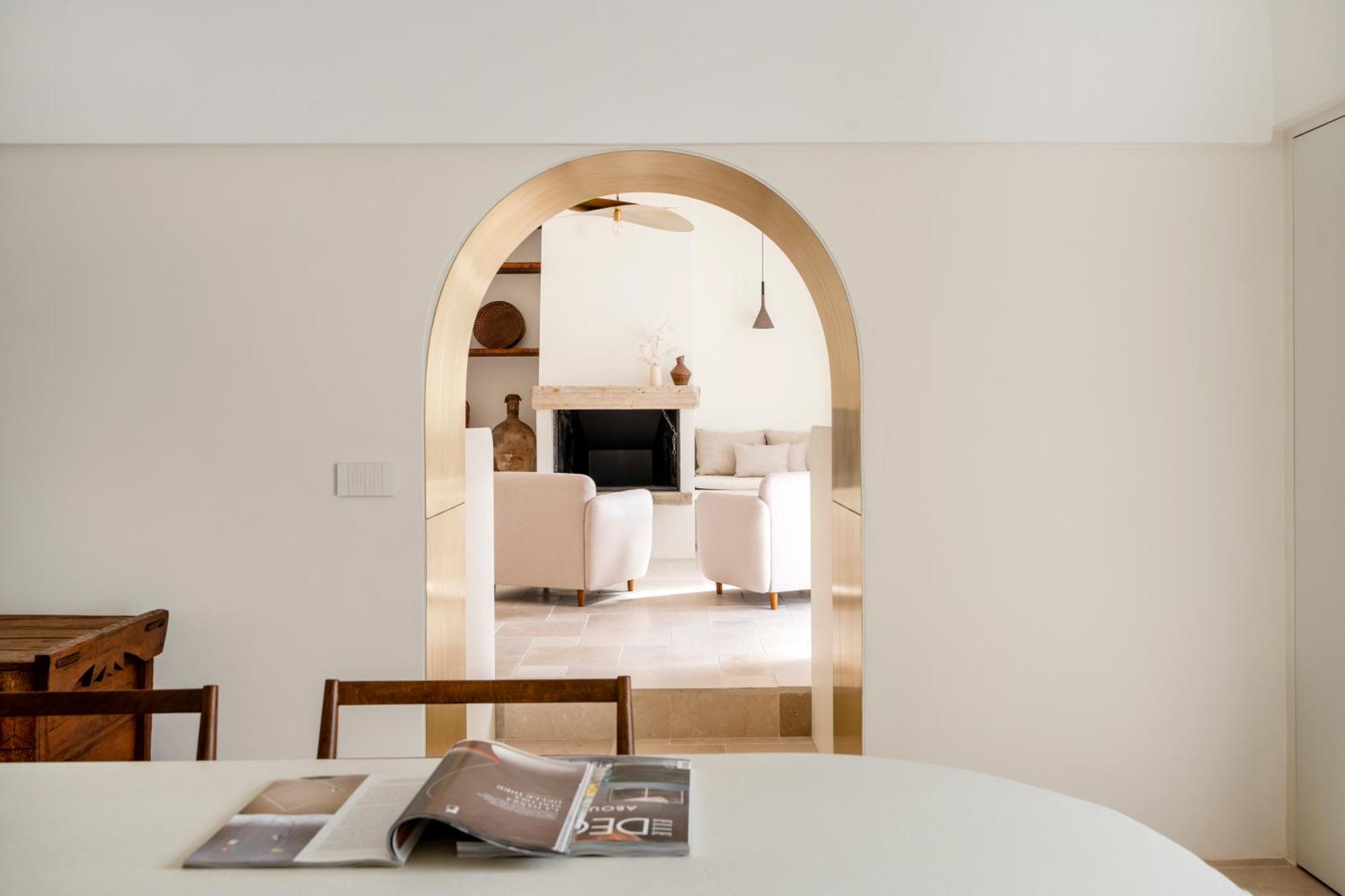 Casa U Burie, Casa Design Con Terrazza Panoramica E Jacuzzi Cisternino Exterior foto